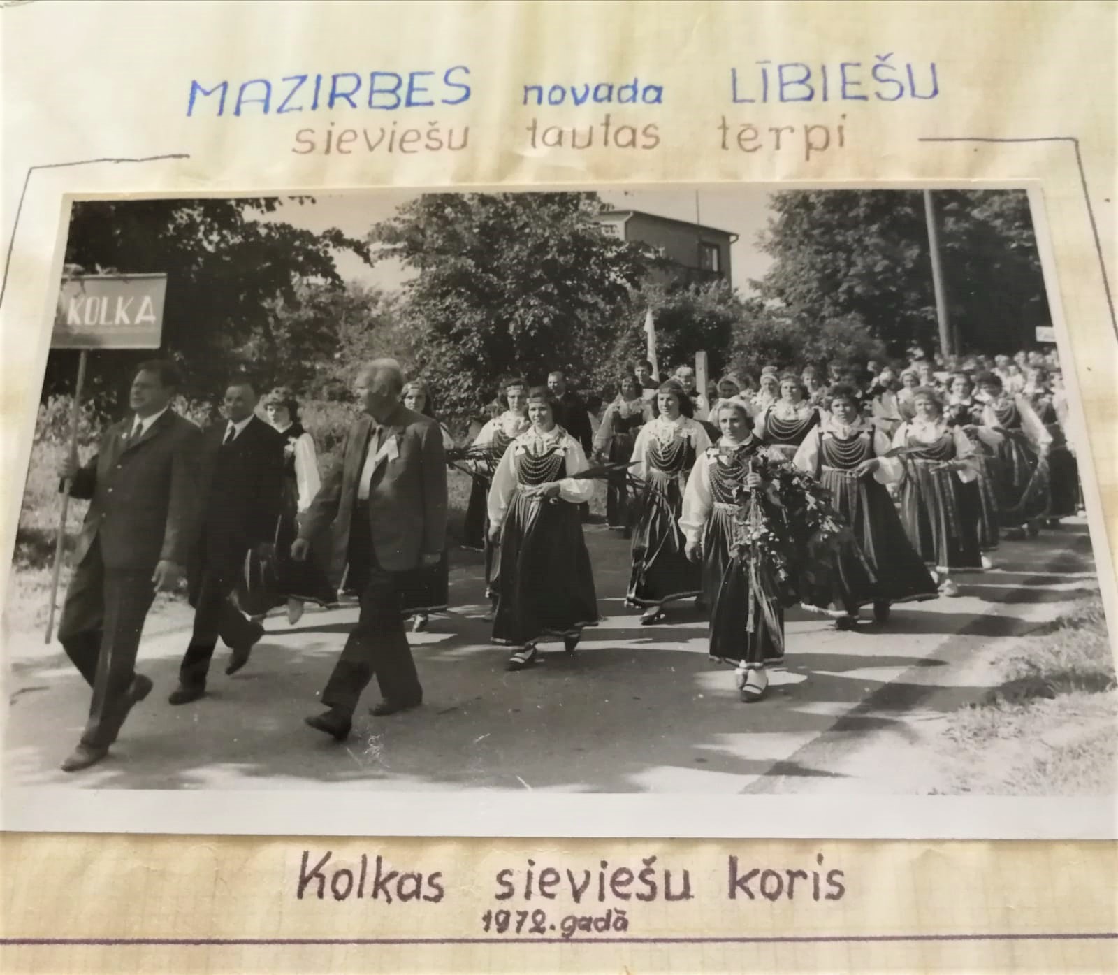 Dziesmusvētki un “nepareizais” lībiešu tautastērps