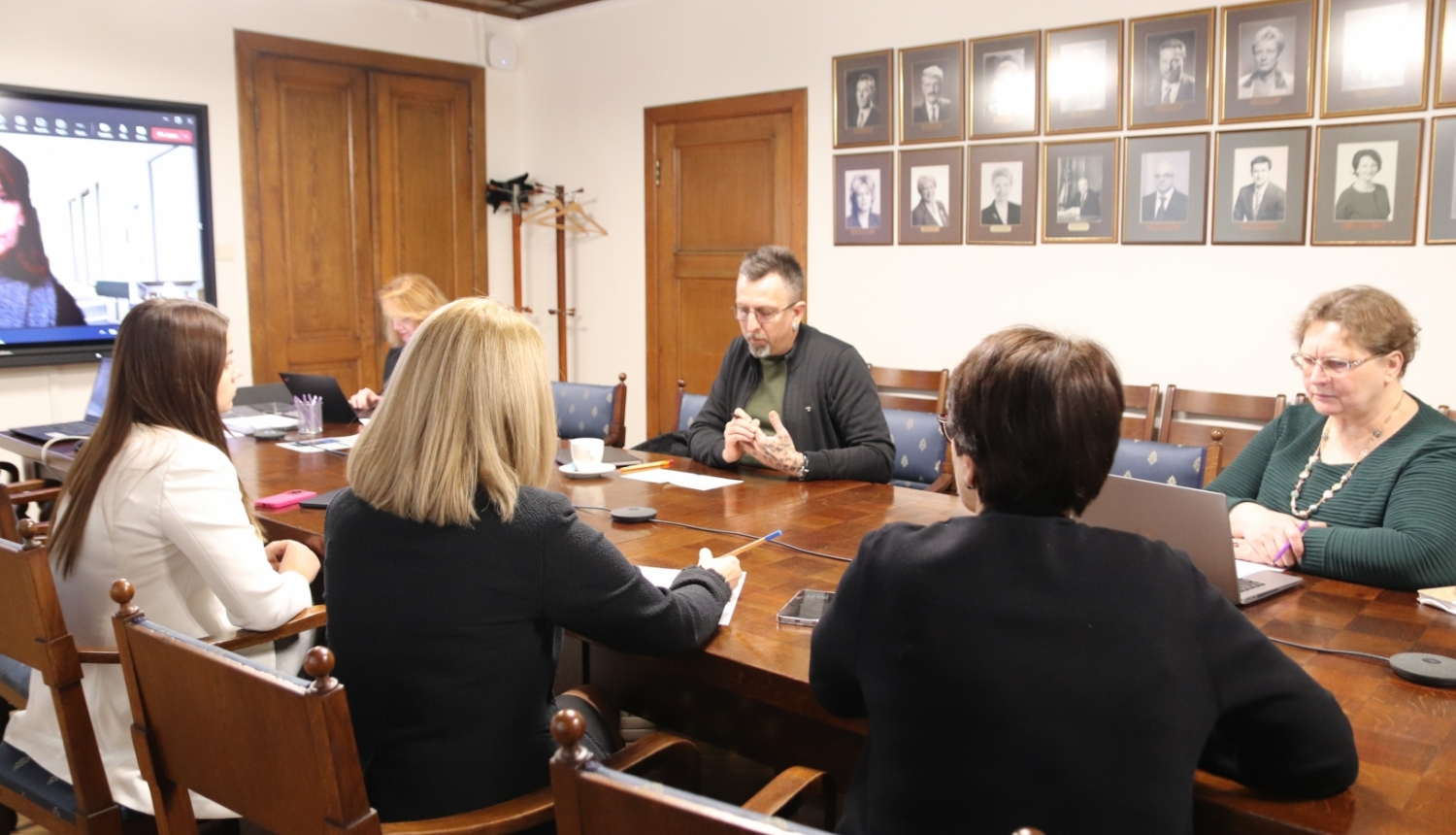 Pārrunā lībiešu valodas apguves pasākumus 2024. gadā