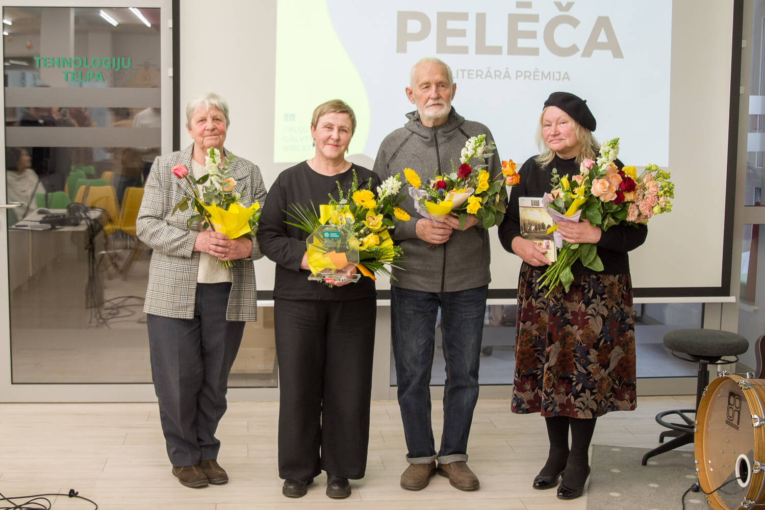 Pasniegta Aleksandra Pelēča literārā prēmija